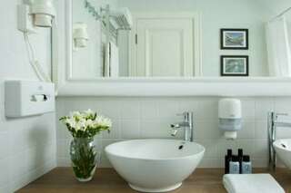 Гостиница Ахиллес и Черепаха Санкт-Петербург Комфорт Мансарда-2